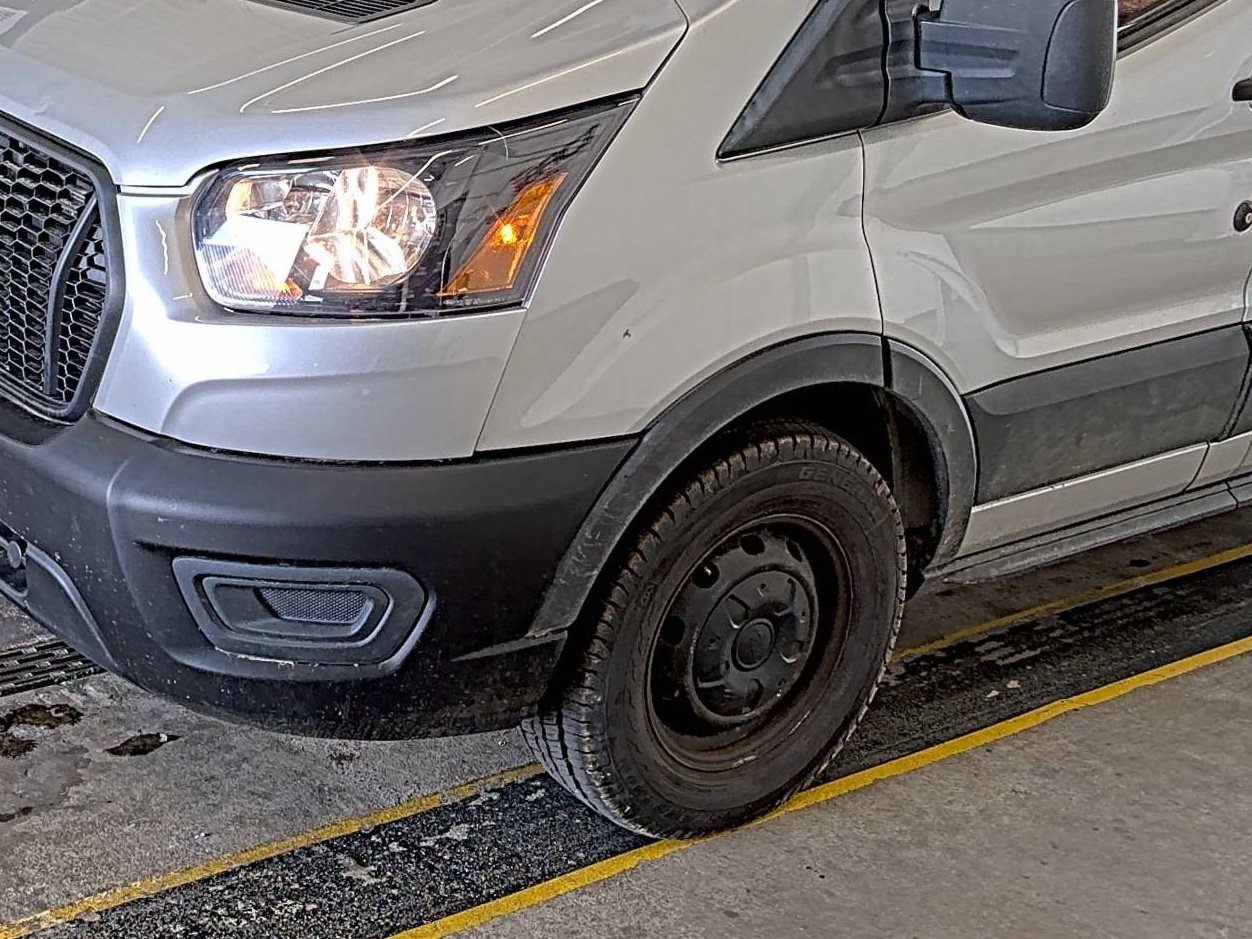 Used 2022 Ford Transit 350 Medium Roof RWD image 4