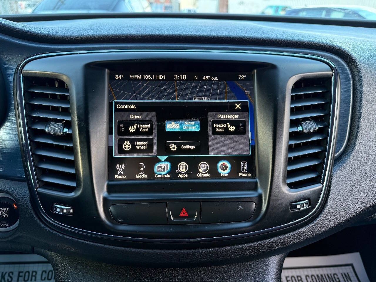 Used 2015 Chrysler 200 S w/ Navigation & Sound Group I image 22