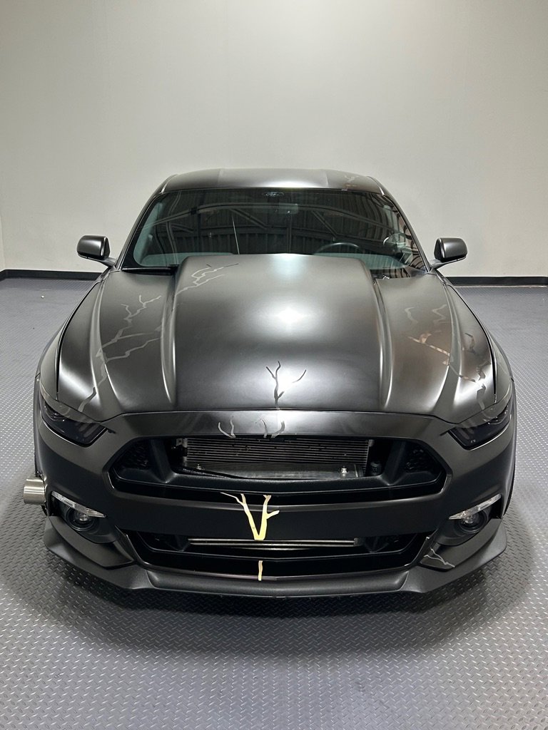 Used 2017 Ford Mustang GT w/ GT Performance Package image 3