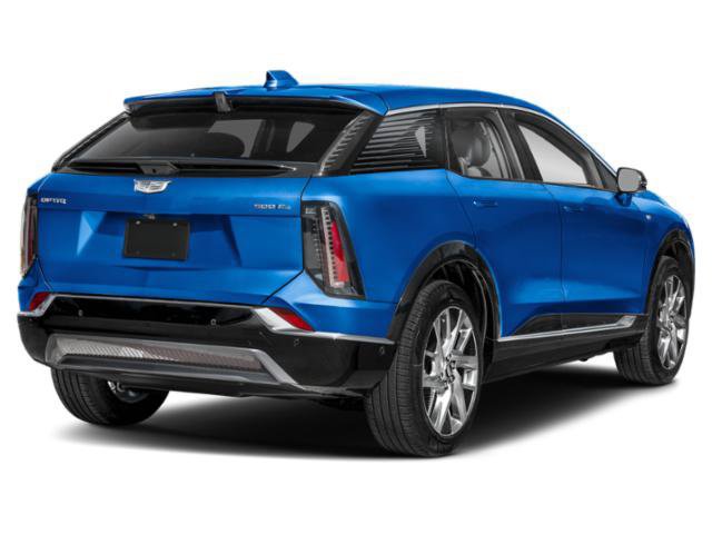 New 2027 Cadillac Optiq Luxury w/ LPO, Floor Liner Package AWD/4WD image 2