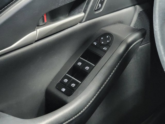 Certified 2023 MAZDA CX-30 AWD 2.5 S w/ Select Package image 24
