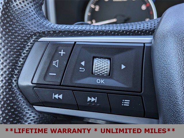 Used 2022 Mitsubishi Outlander SE image 29