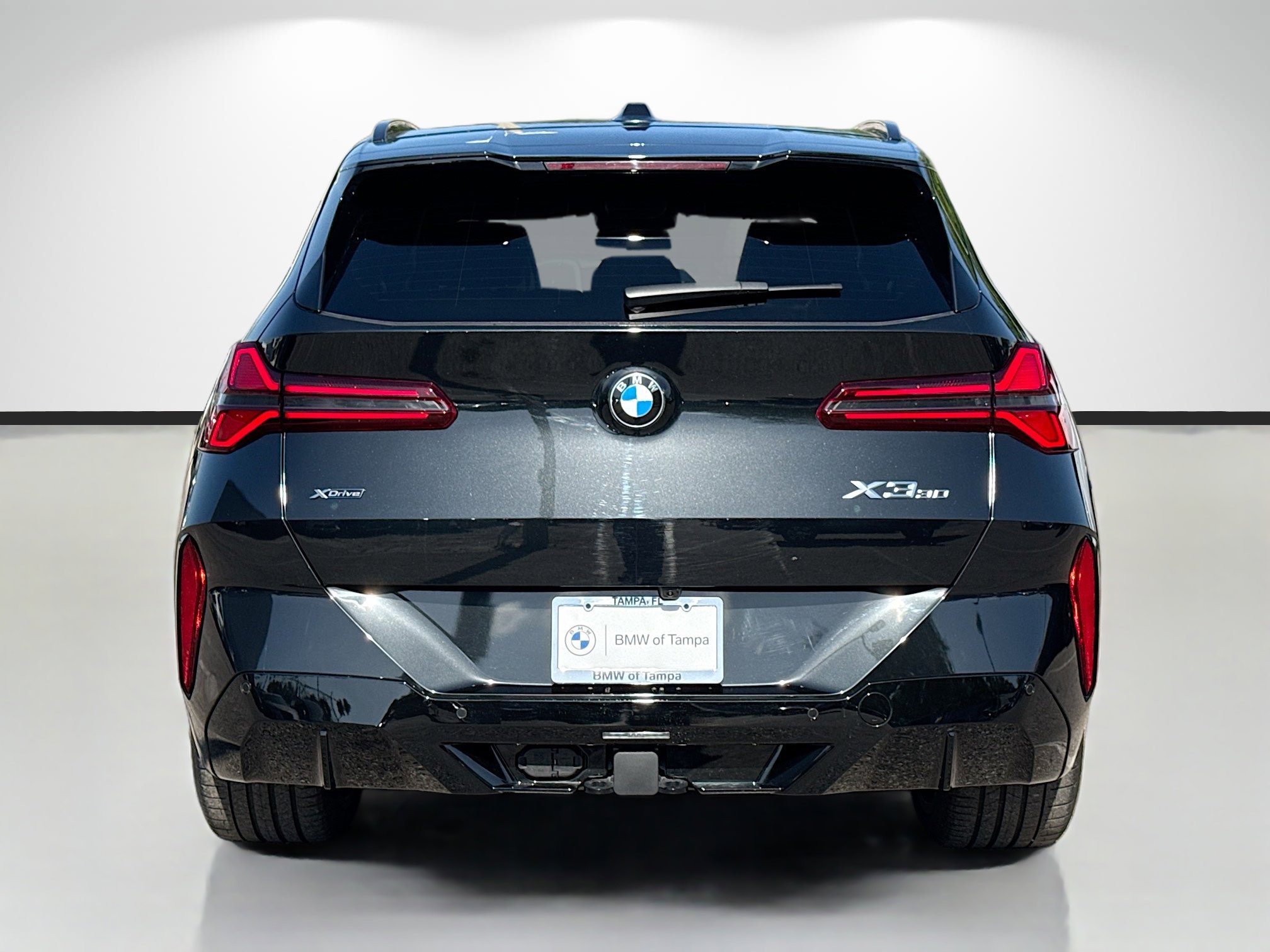 Used 2025 BMW X3 xDrive30i w/ Premium Package image 4