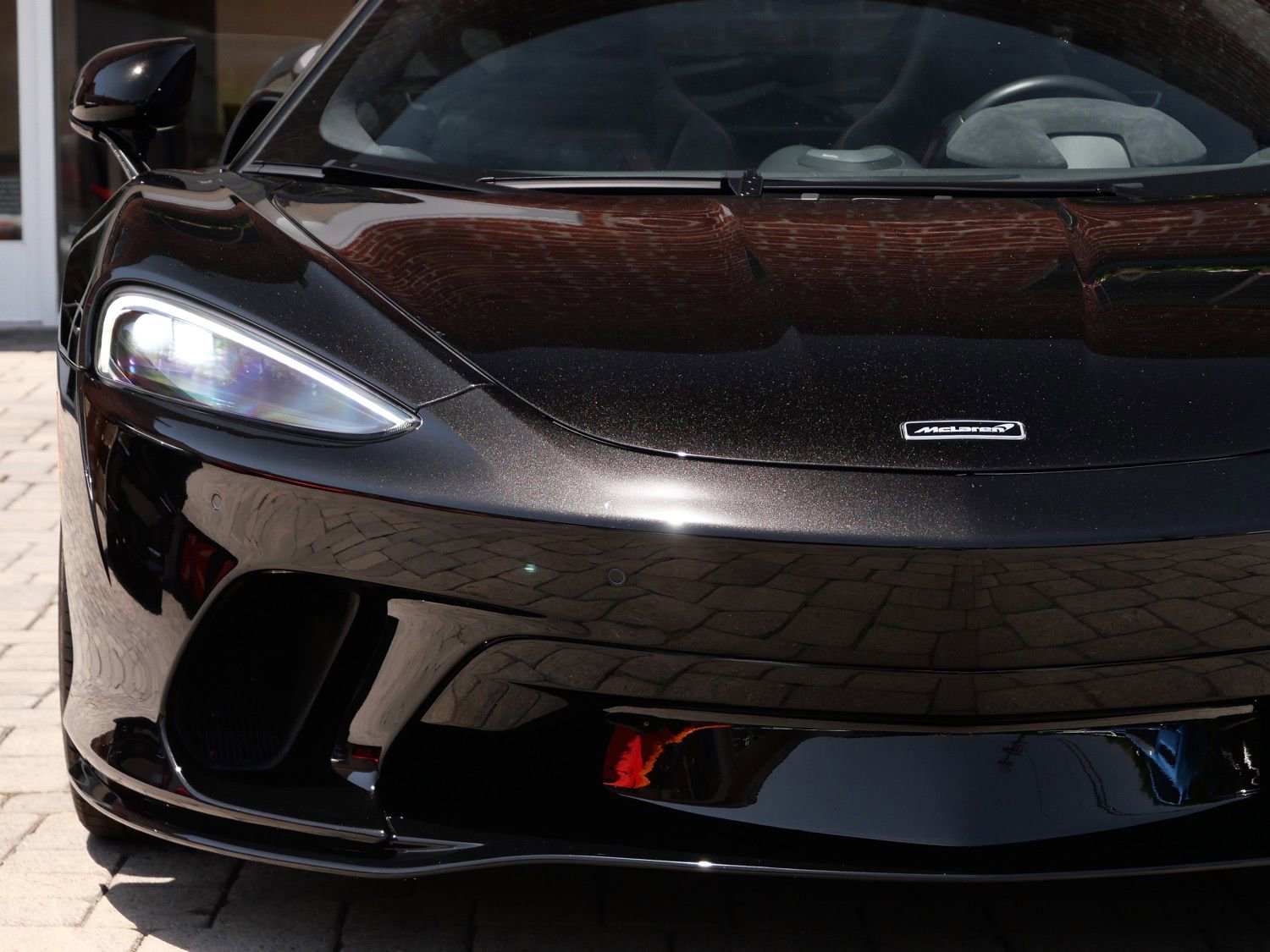 Used 2023 McLaren GT RWD image 6
