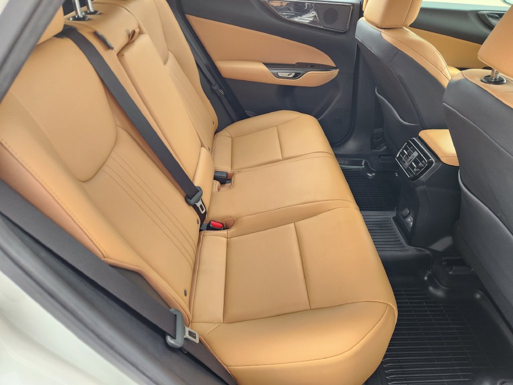 Certified 2024 Lexus NX 350 AWD image 32
