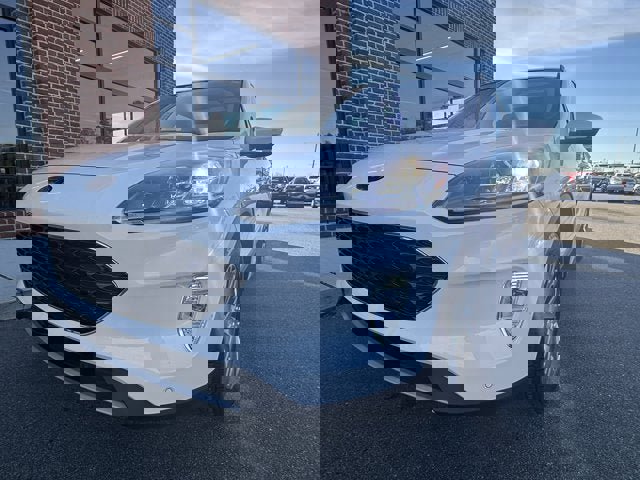 Used 2020 Ford Escape Titanium w/ Titanium Premium Package 2.0 image 9