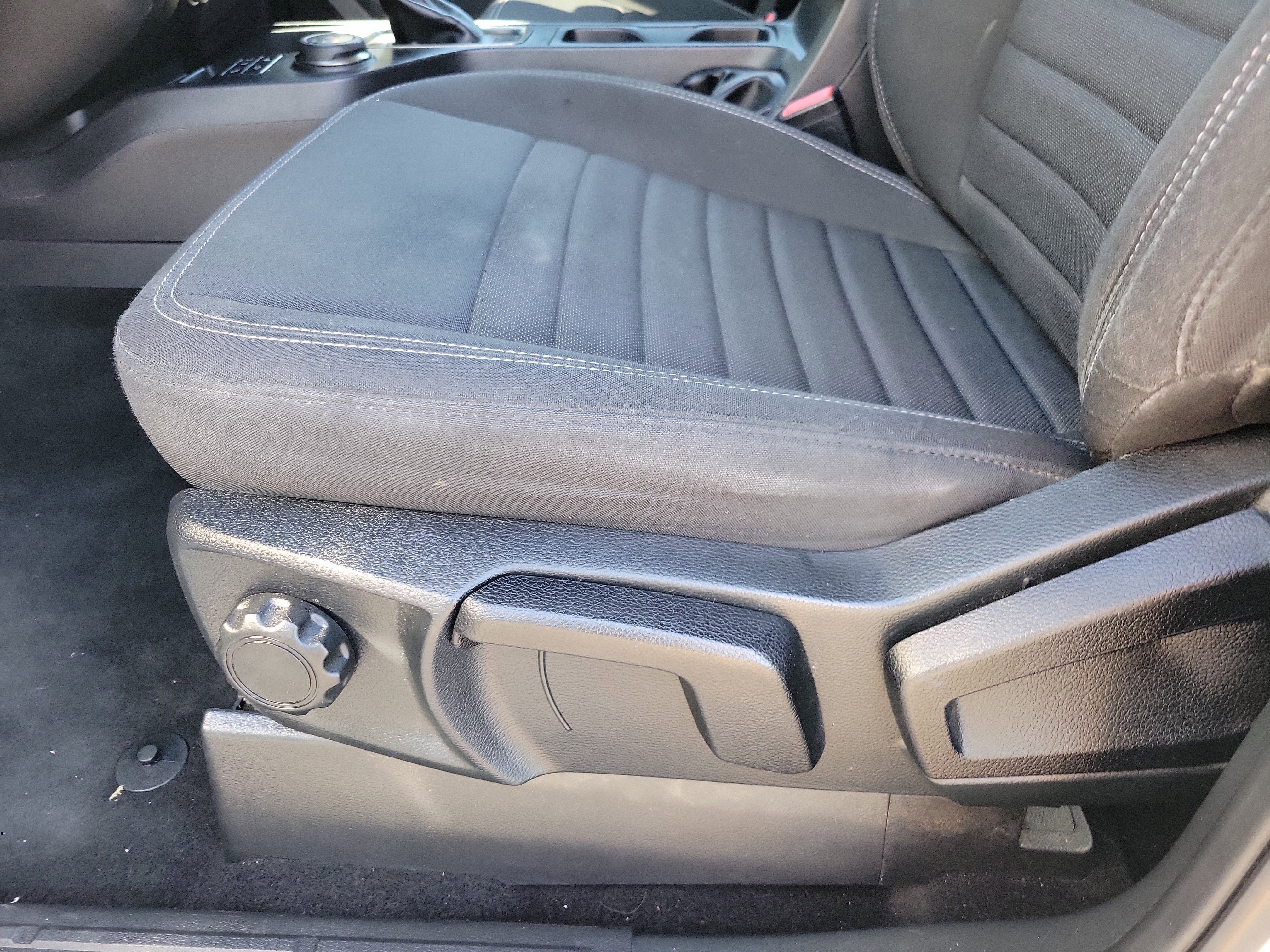 Used 2021 Ford Ranger XLT w/ Equipment Group 301A Mid image 5