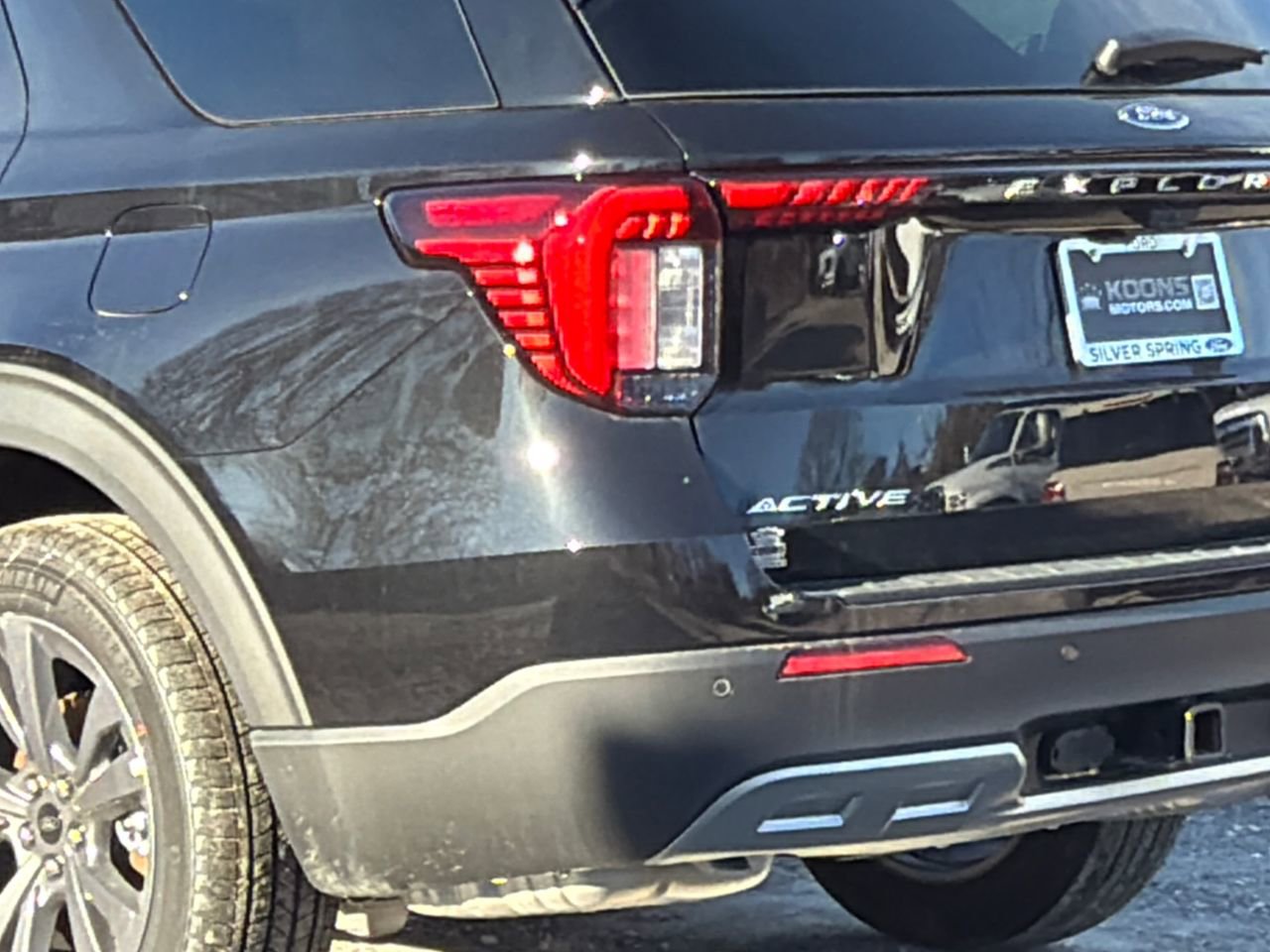 New 2026 Ford Explorer Active w/ Active Comfort Package image 6