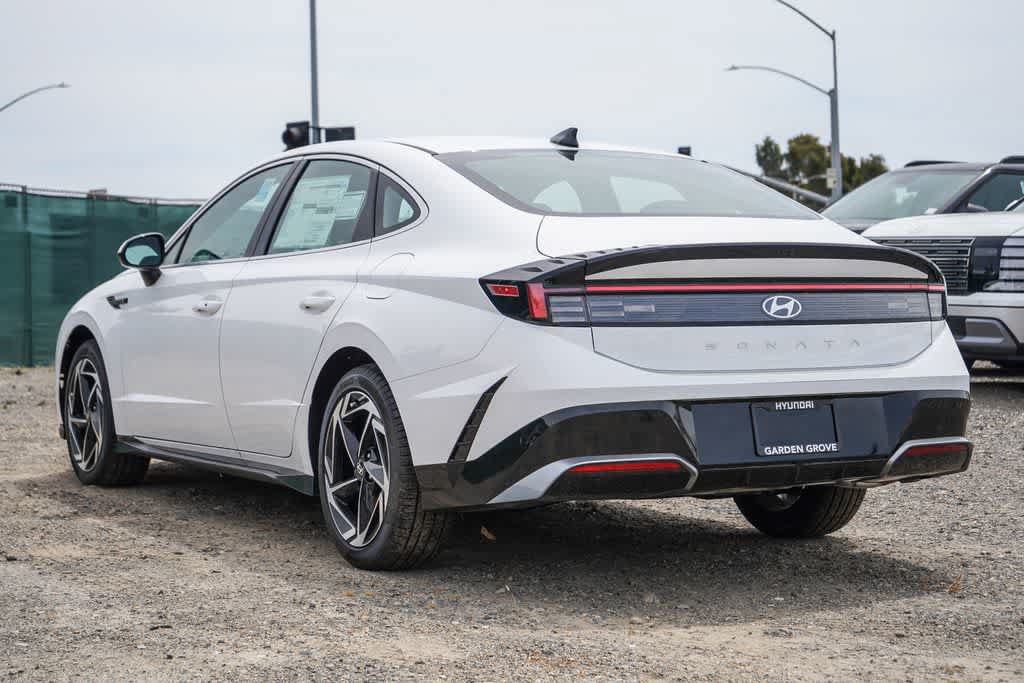 New 2026 Hyundai Sonata SEL FWD image 6