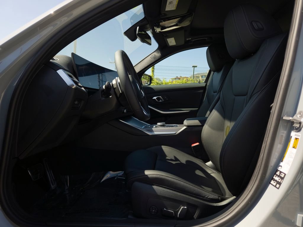 New 2026 BMW 330i xDrive Sedan w/ M Sport Package image 7