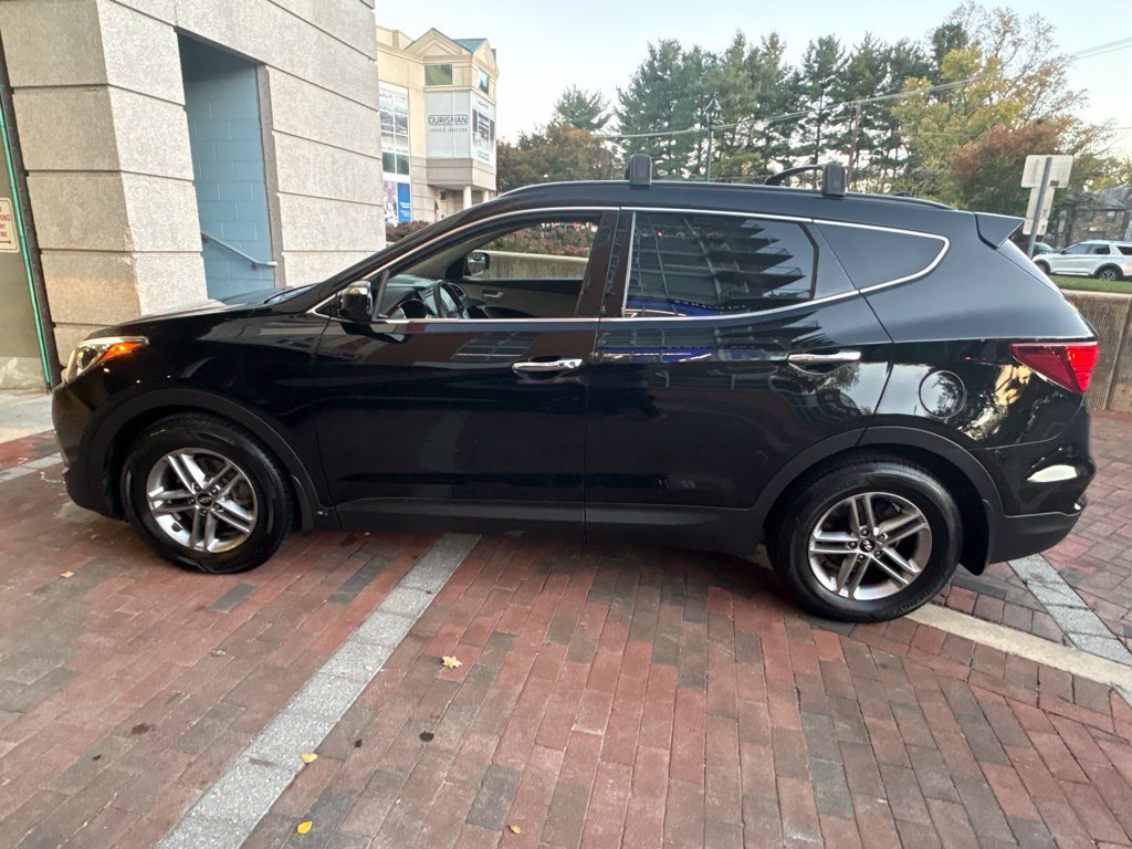 Used 2018 Hyundai Santa Fe Sport w/ 2.4L Tech Package 04 AWD/4WD image 6
