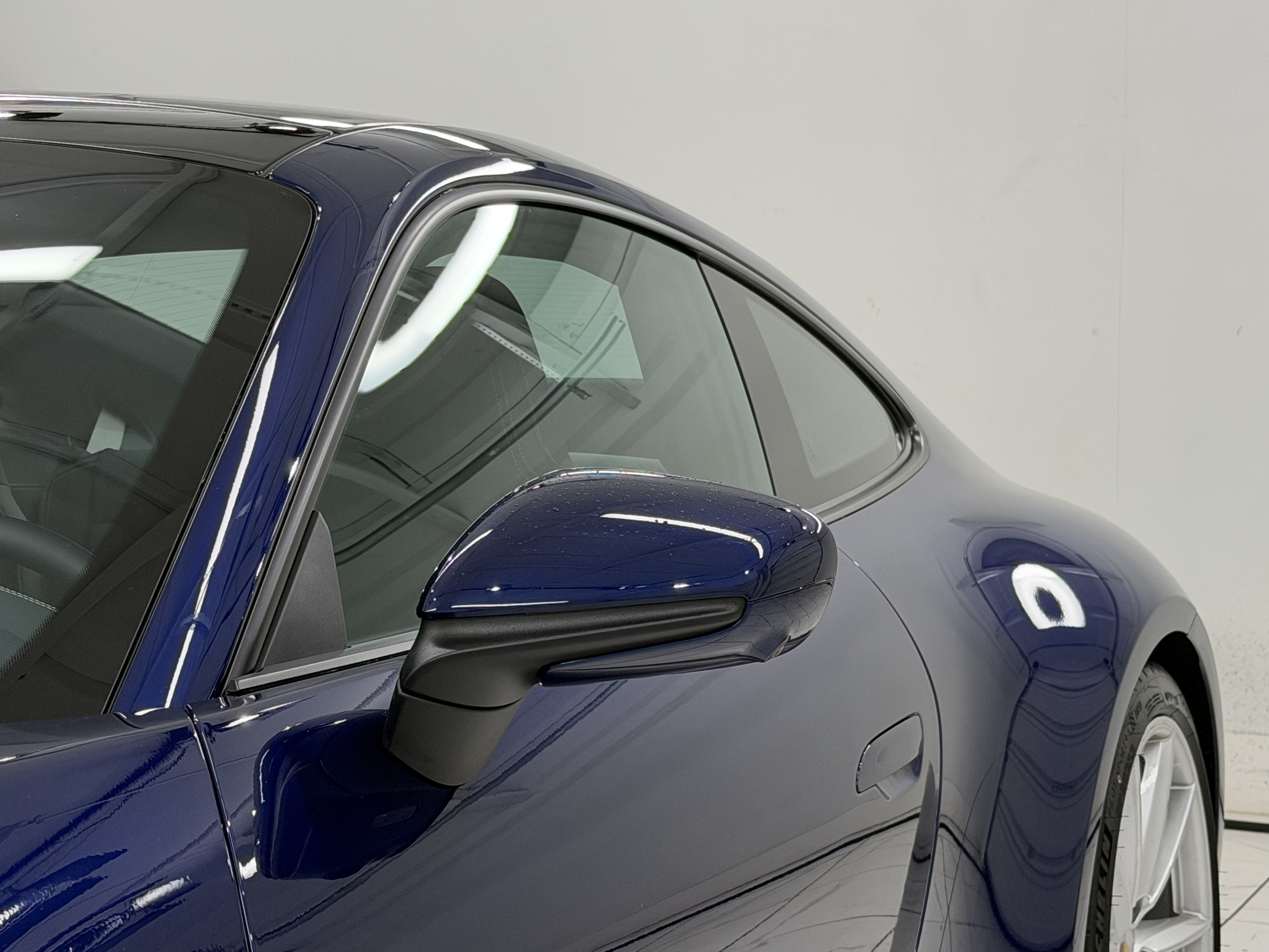 Used 2024 Porsche 911 Carrera GTS RWD image 19