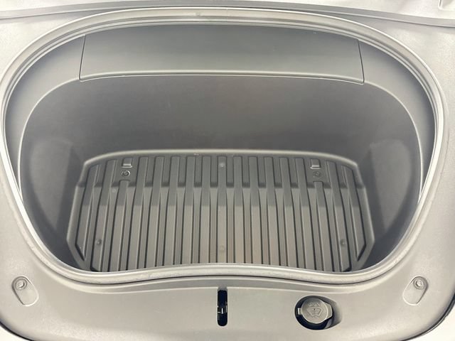 Used 2024 Tesla Model 3 Long Range AWD/4WD image 29