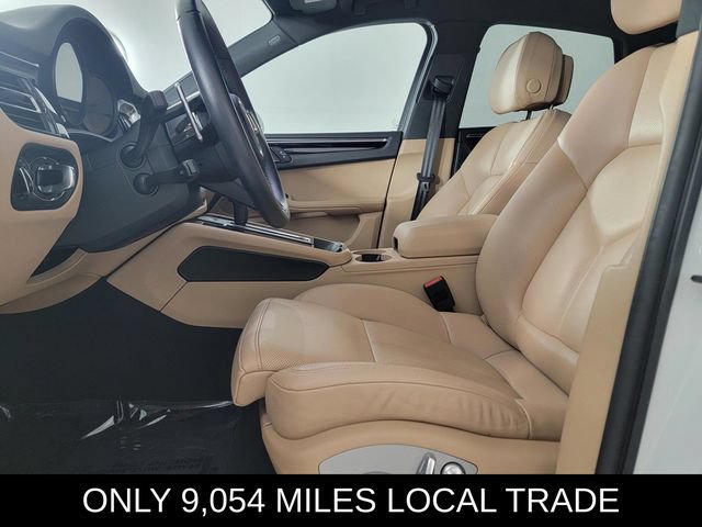 Used 2024 Porsche Macan AWD/4WD image 13