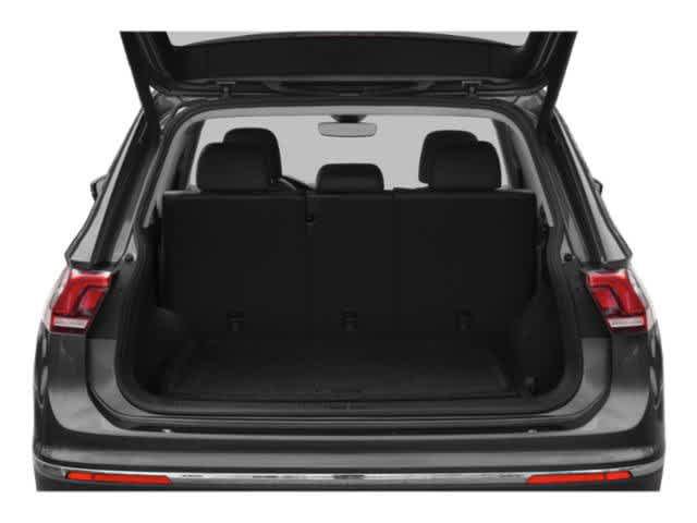 Used 2018 Volkswagen Tiguan SEL AWD/4WD image 10