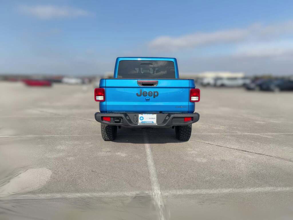 New 2026 Jeep Gladiator Sport image 10