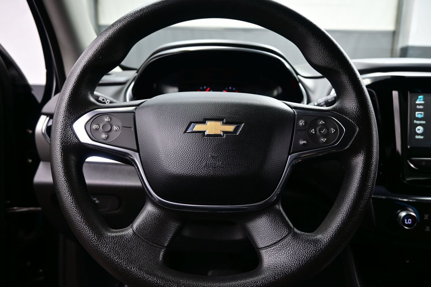Used 2018 Chevrolet Traverse LS FWD image 26