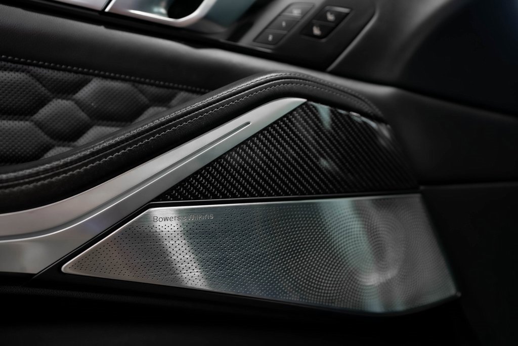 Used 2020 BMW X5 M Competition w/ Executive Package image 18