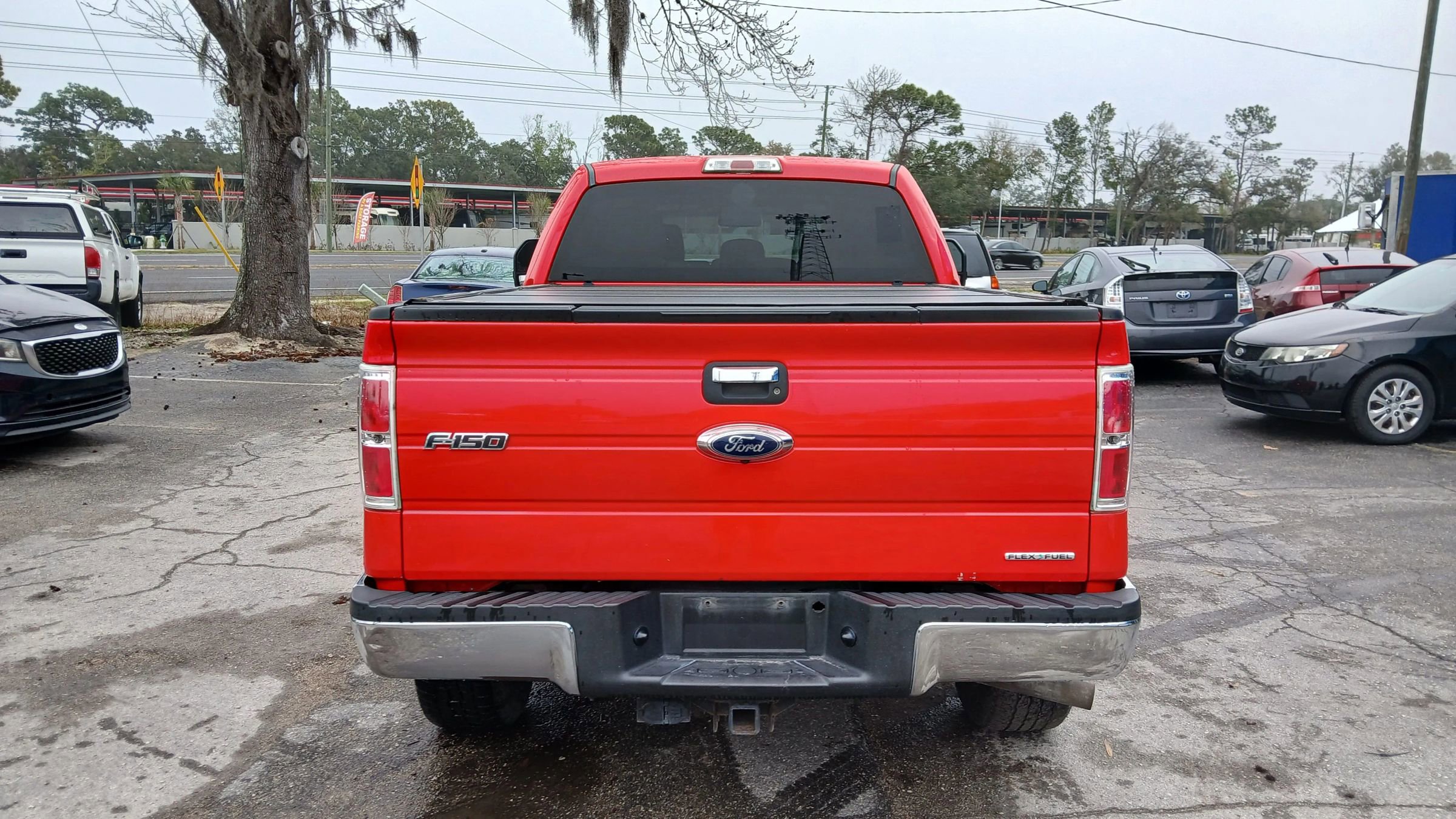 Used 2013 Ford F150 XLT w/ XTR Pkg image 4