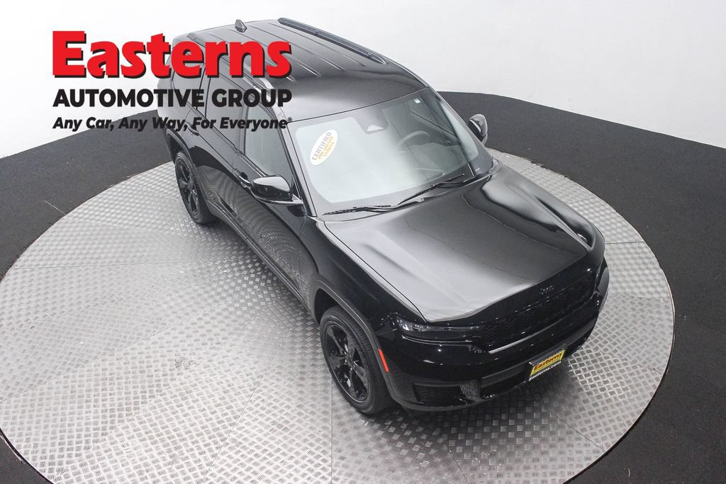 Used 2023 Jeep Grand Cherokee L Laredo AWD/4WD image 3
