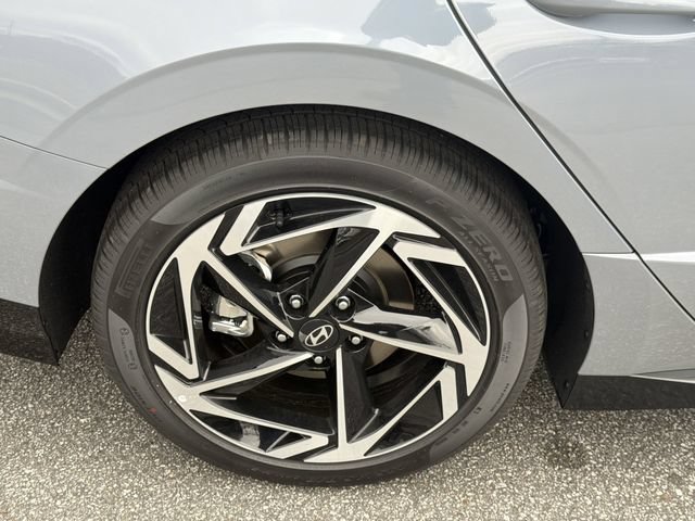 New 2026 Hyundai Sonata SEL FWD image 19