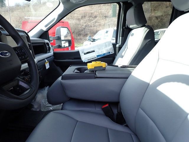 New 2026 Ford F450 XL AWD/4WD image 14
