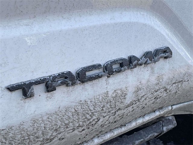 Used 2024 Toyota Tacoma TRD Off-Road w/ TRD Off Road Upgrade Package image 7