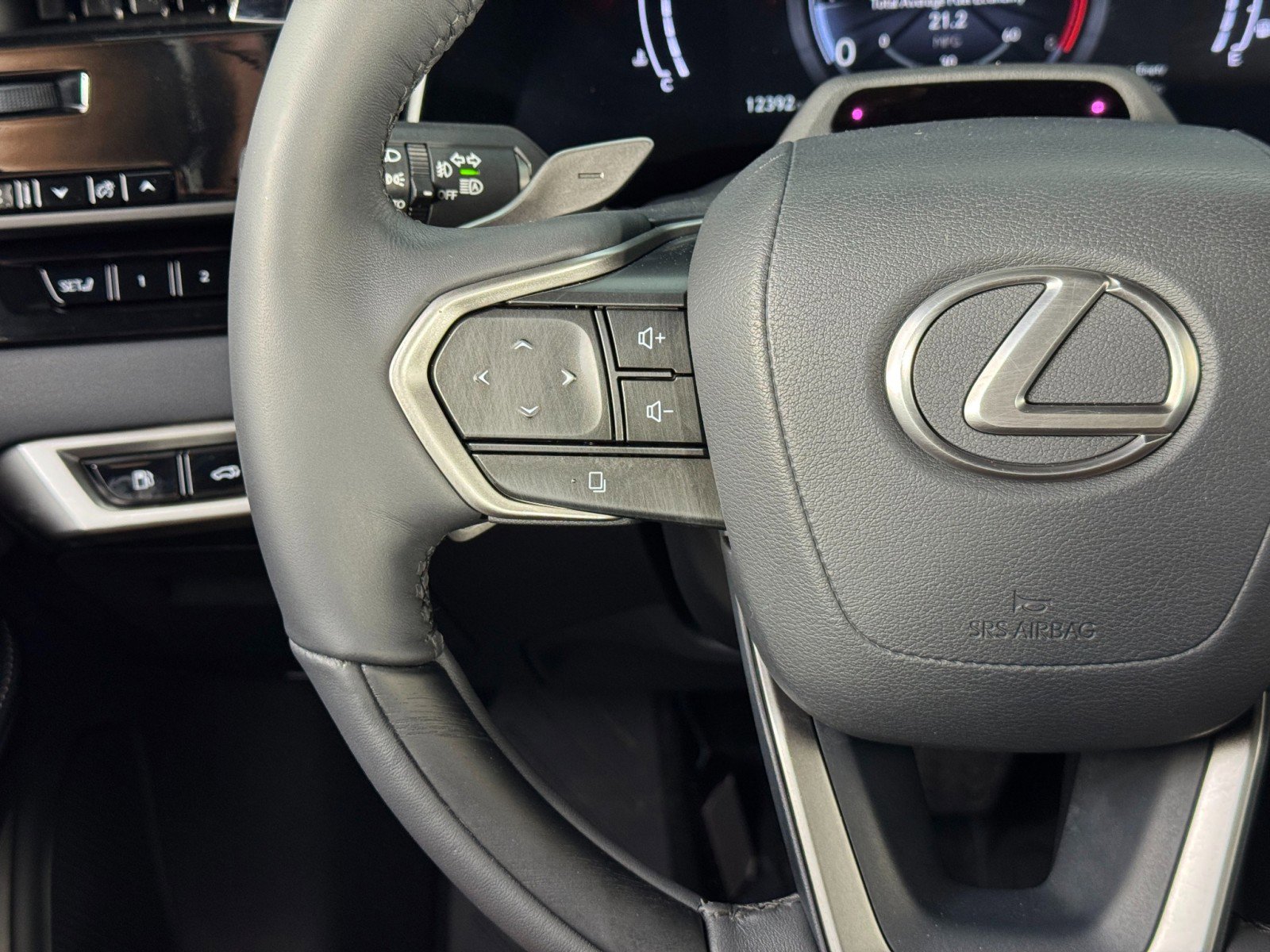 Used 2023 Lexus RX 350 Luxury w/ Cold Area Package image 23