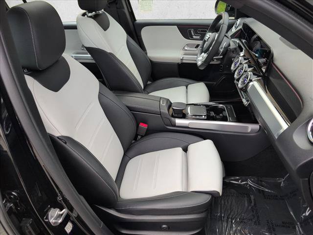 Certified 2022 Mercedes-Benz GLB 35 AMG 4MATIC image 24