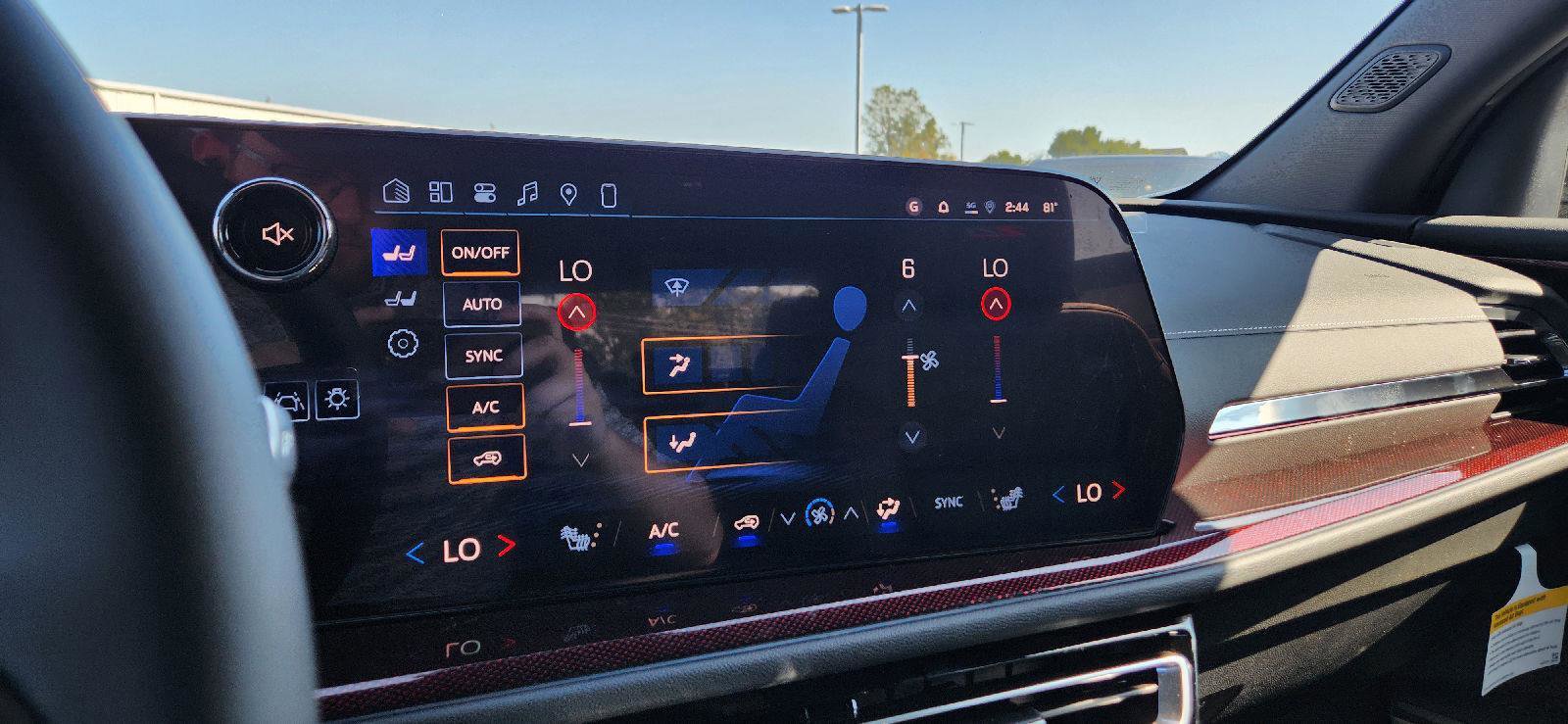New 2026 Chevrolet Traverse Z71 w/ Enhanced Driving Package image 20