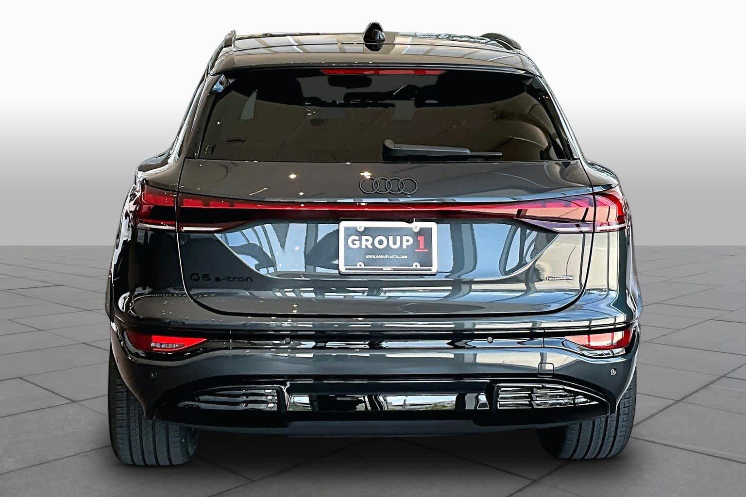New 2027 Audi Q6 e-tron Premium Plus image 4