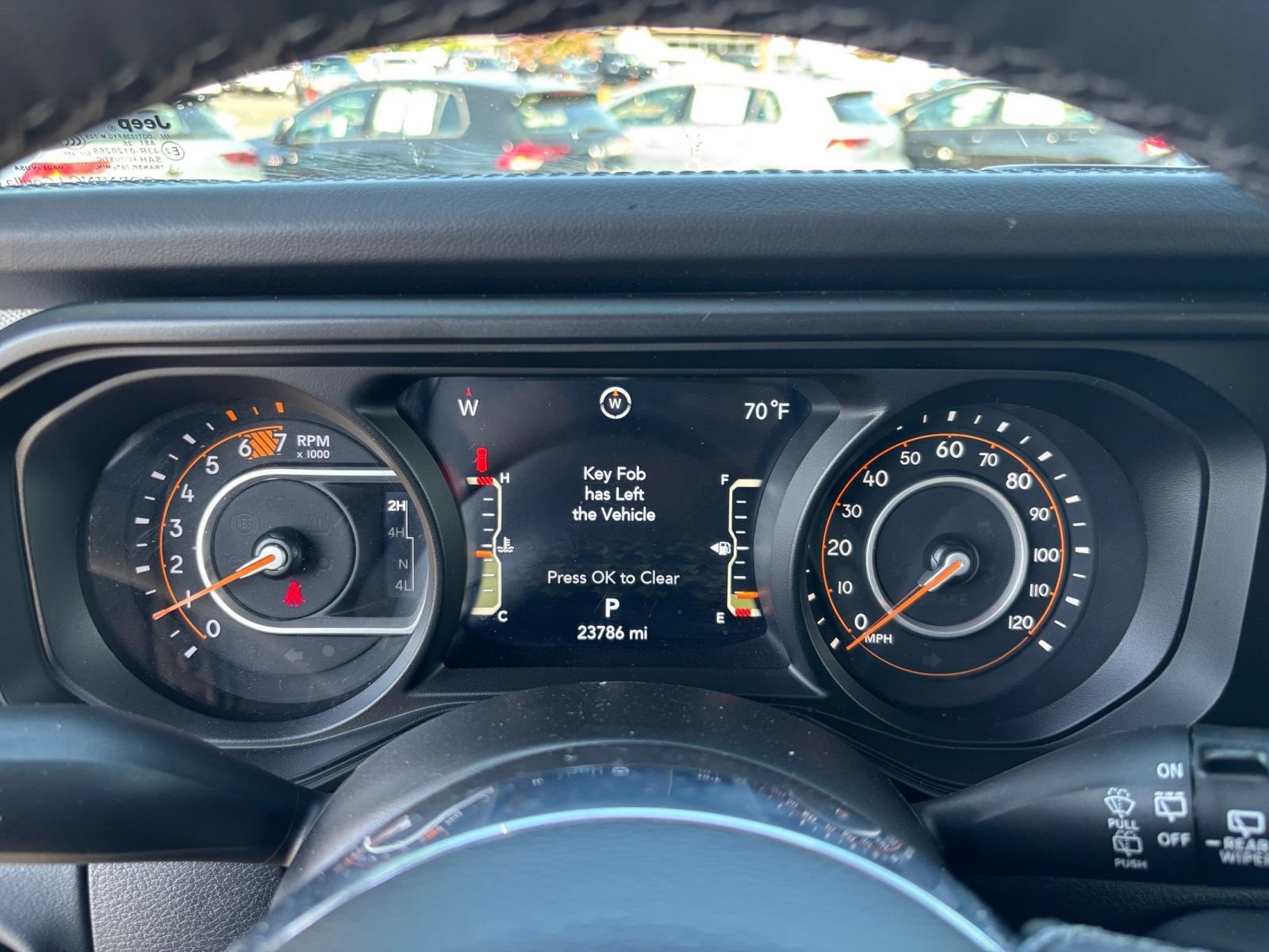 Used 2025 Jeep Wrangler Unlimited Sahara AWD/4WD image 35