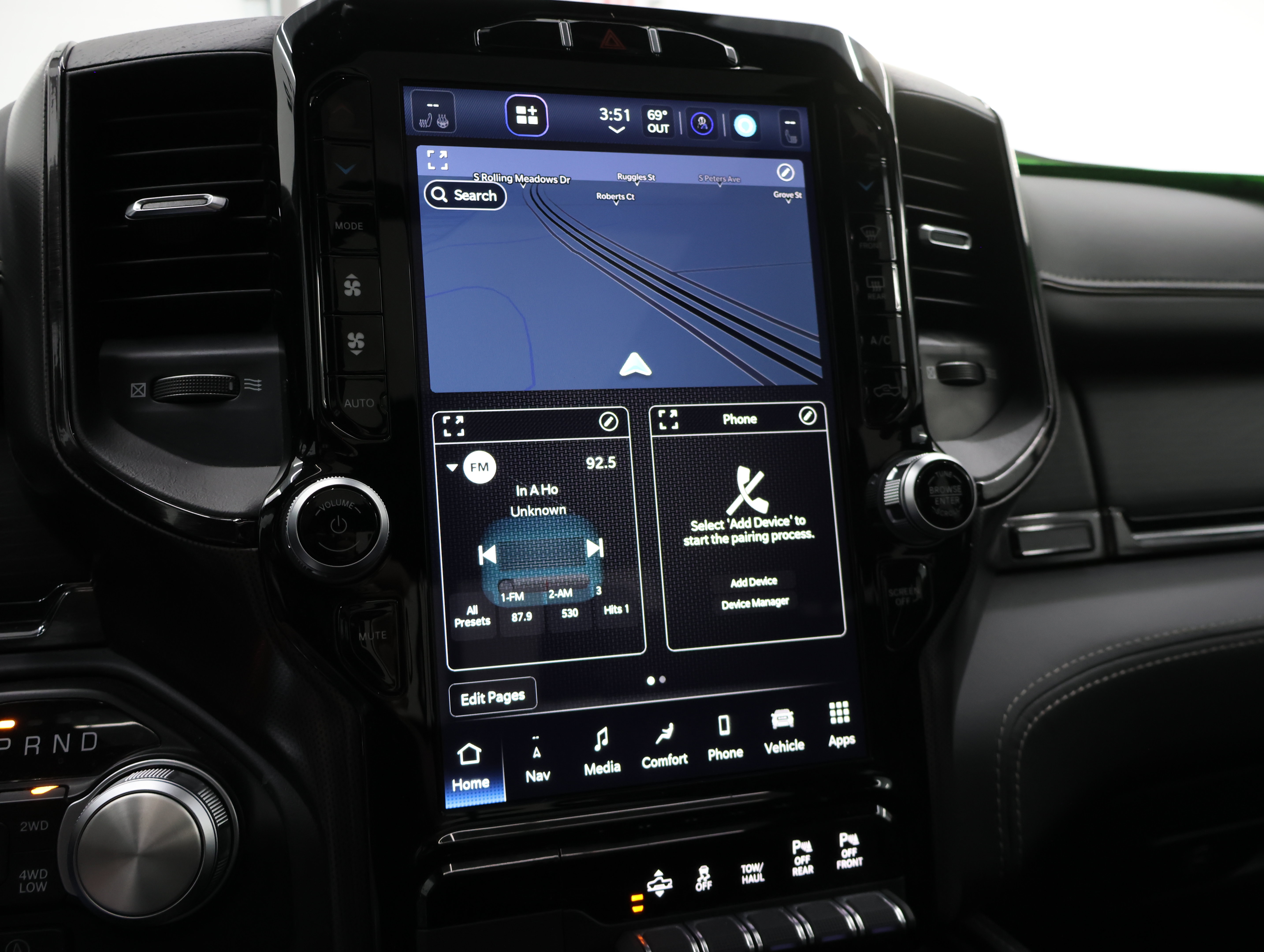 Used 2023 RAM 1500 Limited w/ Night Edition AWD/4WD image 49