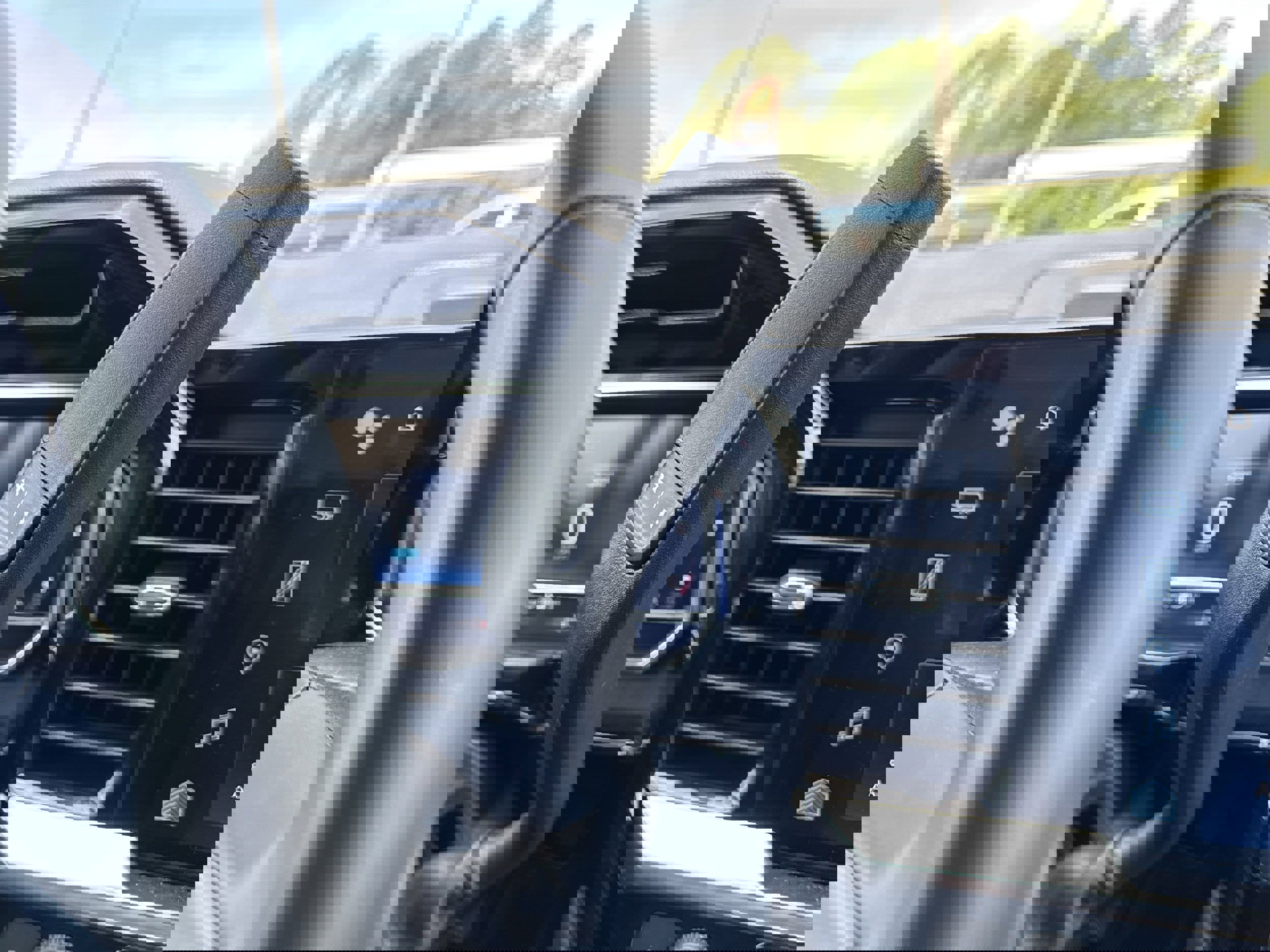 New 2023 Chevrolet Silverado 1500 LT w/ Max Trailering Package image 29