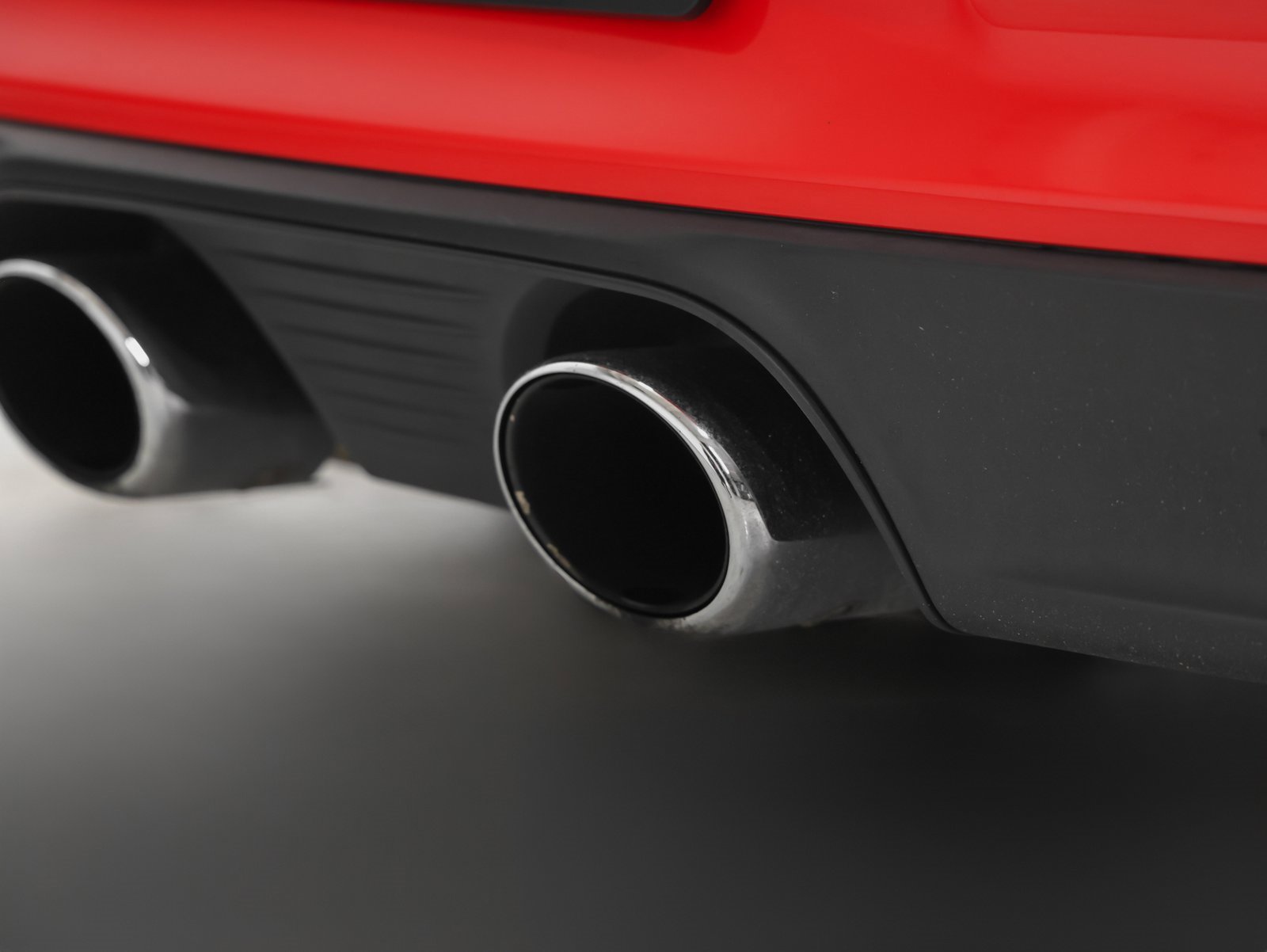 Certified 2017 Porsche 911 Carrera 4S image 21