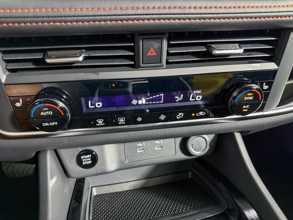 Certified 2026 Nissan Rogue SV AWD/4WD image 18