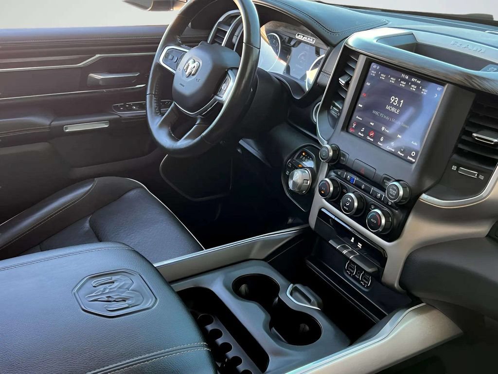 Used 2020 RAM 1500 Laramie AWD/4WD image 8