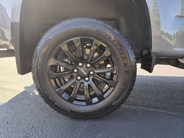 Used 2022 GMC Canyon Elevation w/ Trailering Package image 11