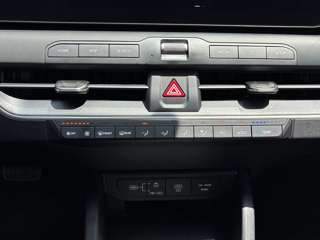 New 2026 Kia K4 FWD image 22