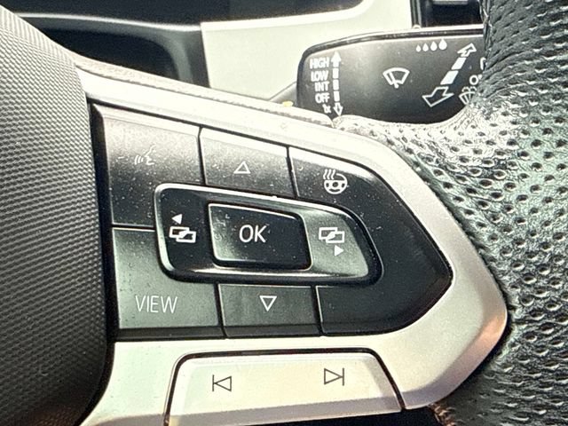 Used 2021 Volkswagen Atlas Cross Sport SEL Premium R-Line AWD/4WD image 25