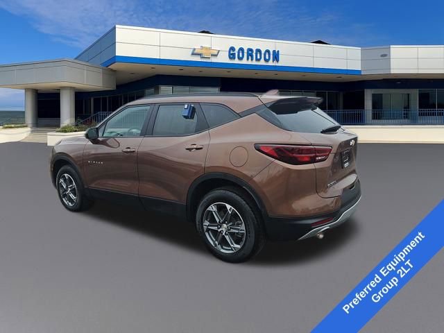 Used 2023 Chevrolet Blazer LT w/ Convenience Package image 3