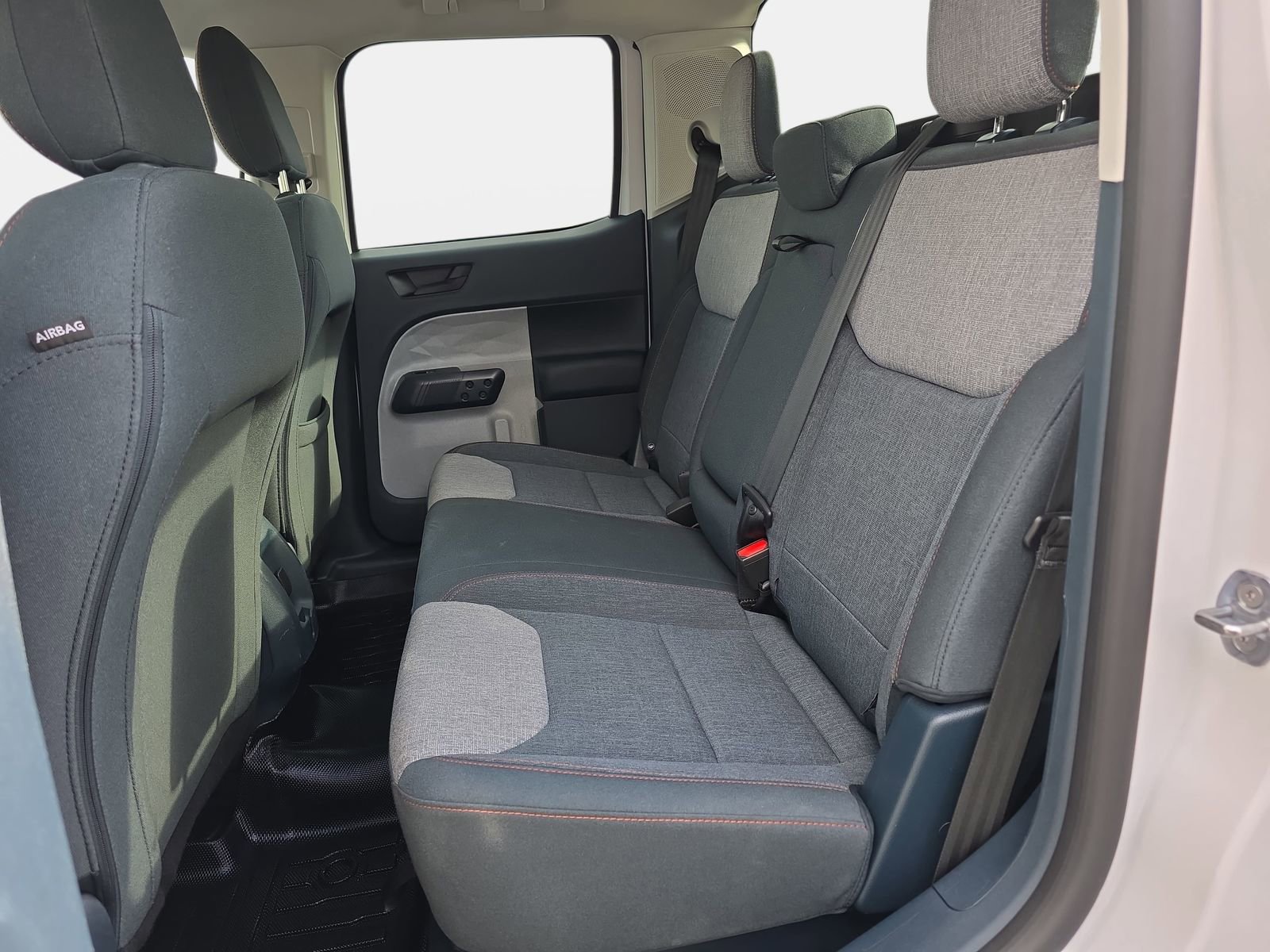 Used 2024 Ford Maverick XLT image 14
