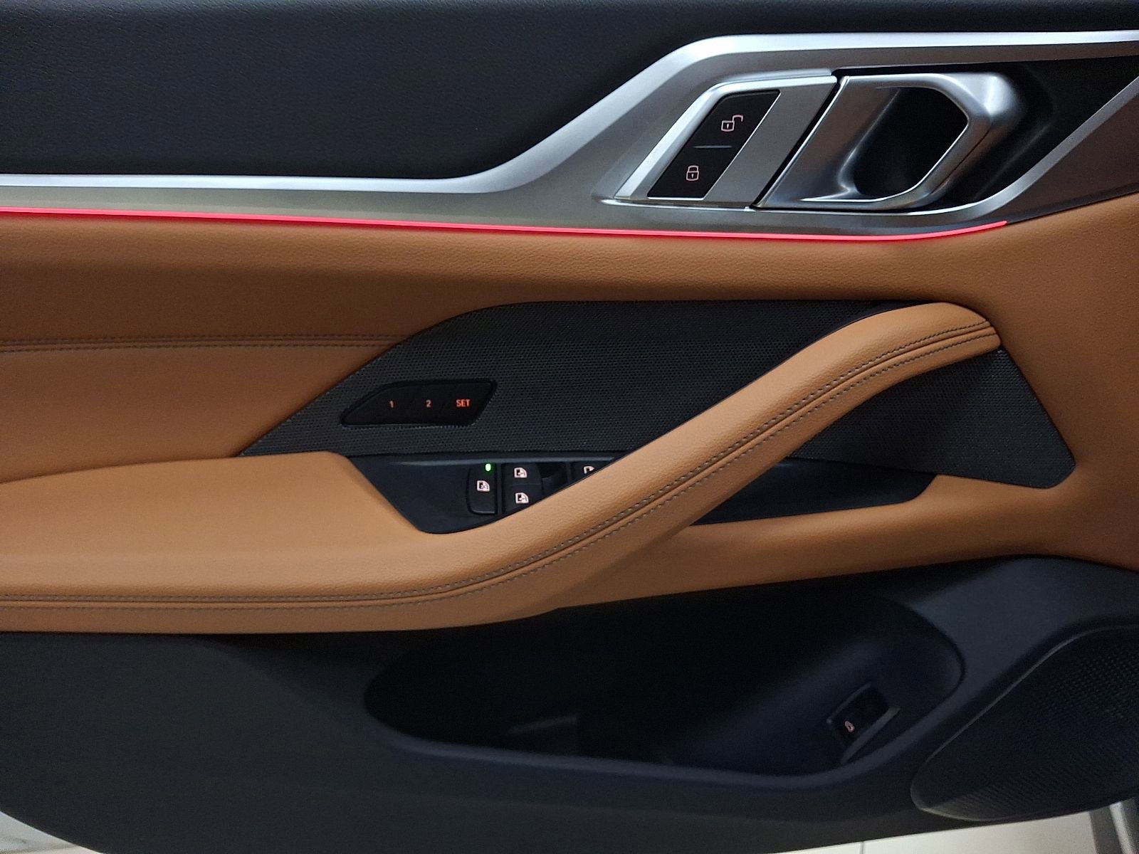 Used 2025 BMW i4 xDrive40i w/ Premium Package image 8