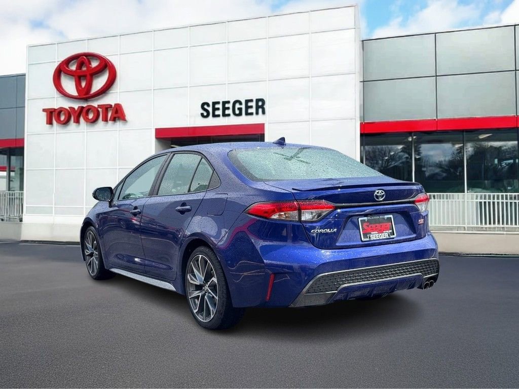 Used 2021 Toyota Corolla SE w/ SE Premium Package FWD image 9