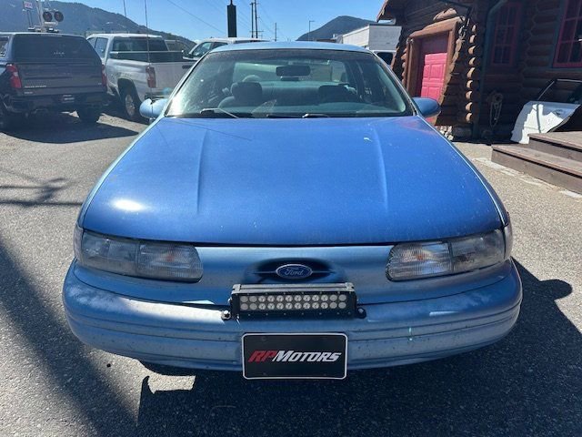 Used 1995 Ford Taurus GL image 3
