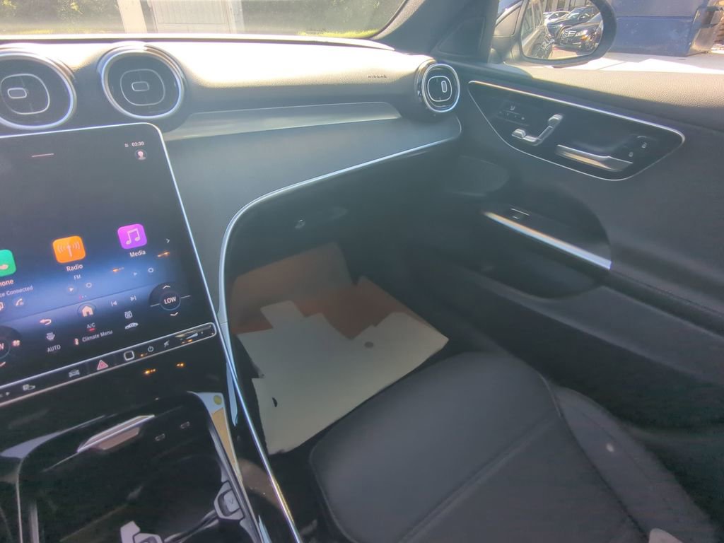 New 2025 Mercedes-Benz C 300 4MATIC Sedan image 4