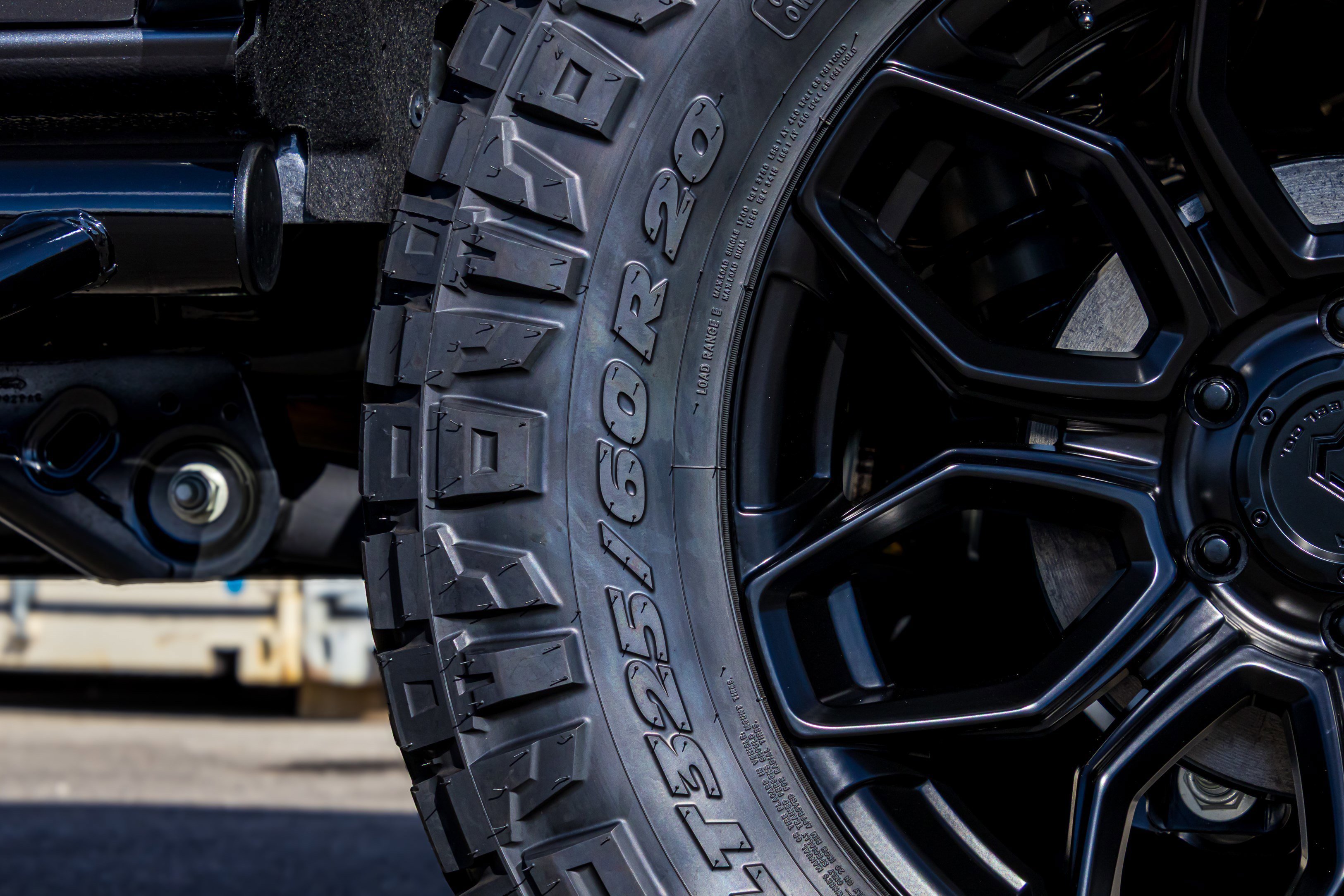 New 2025 Ford Bronco Badlands image 25