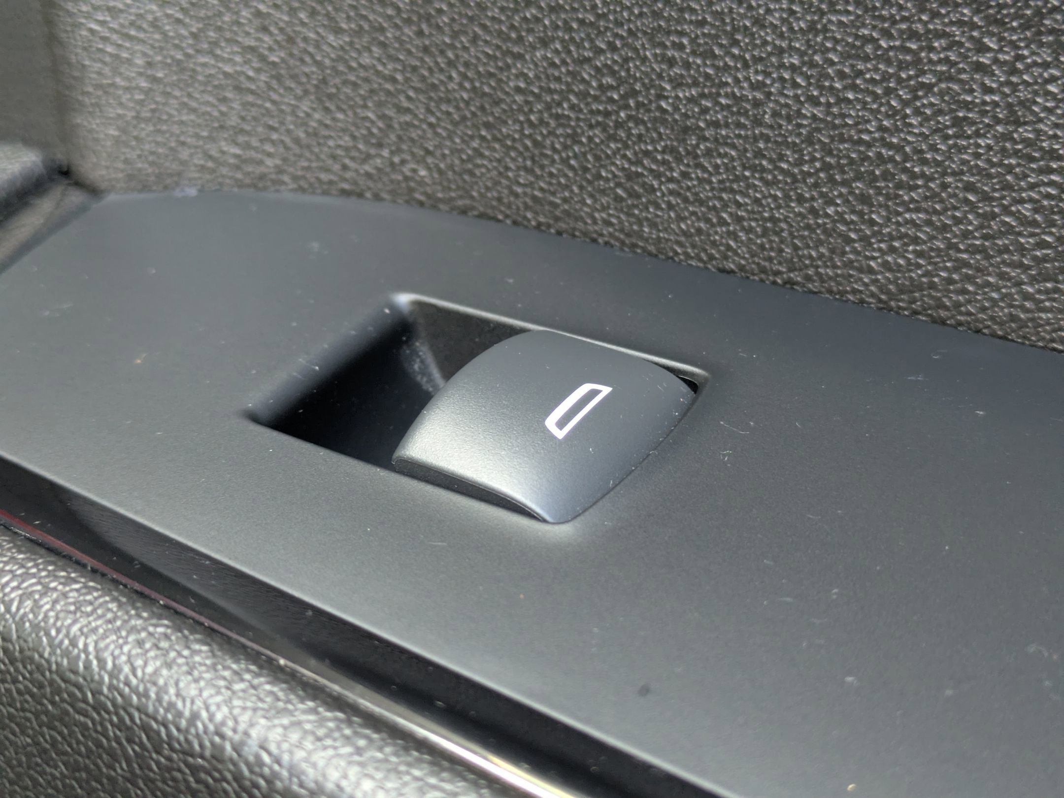 Used 2023 GMC Sierra 1500 AT4 w/ AT4 Premium Package image 37