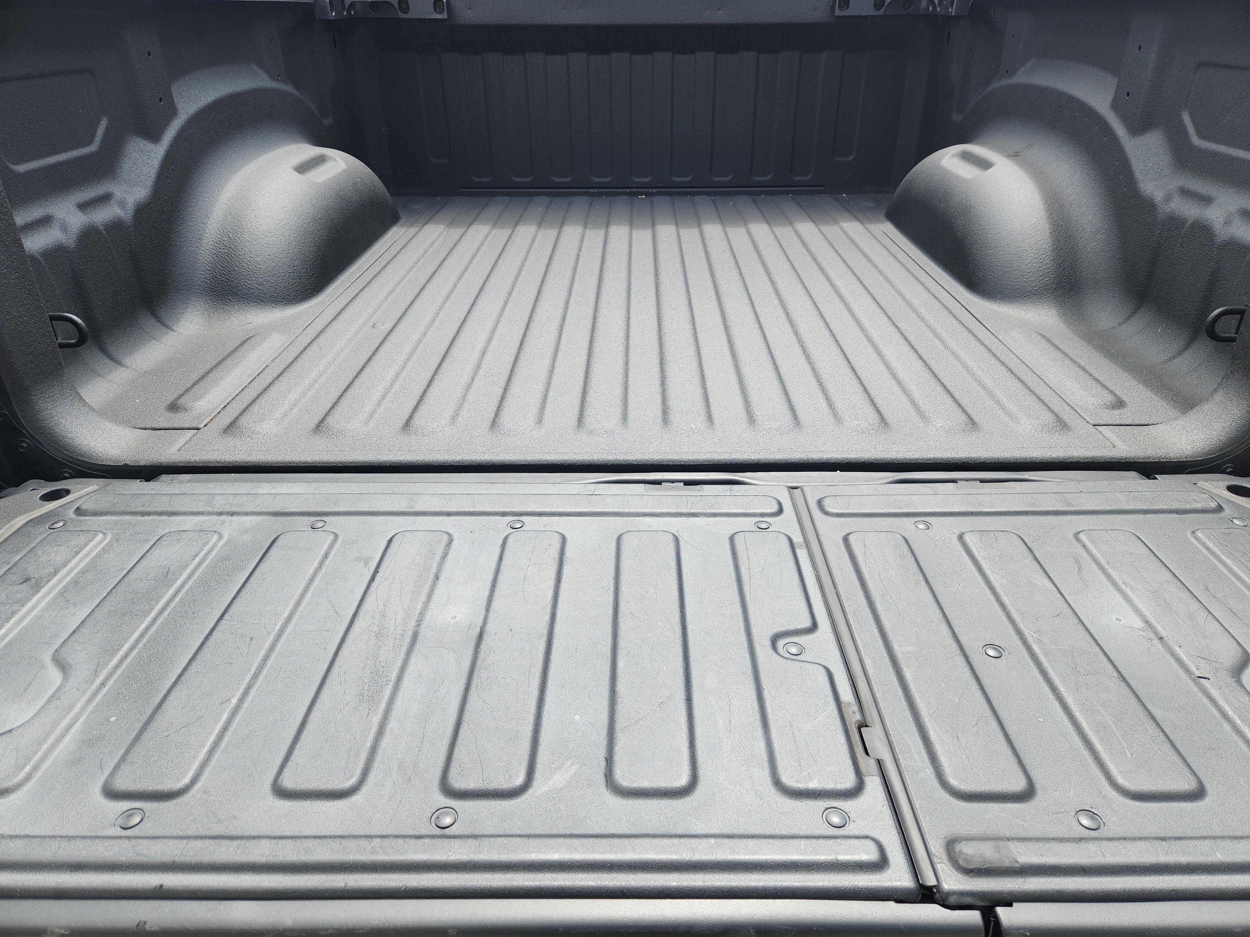 Used 2020 RAM 1500 Limited AWD/4WD image 35