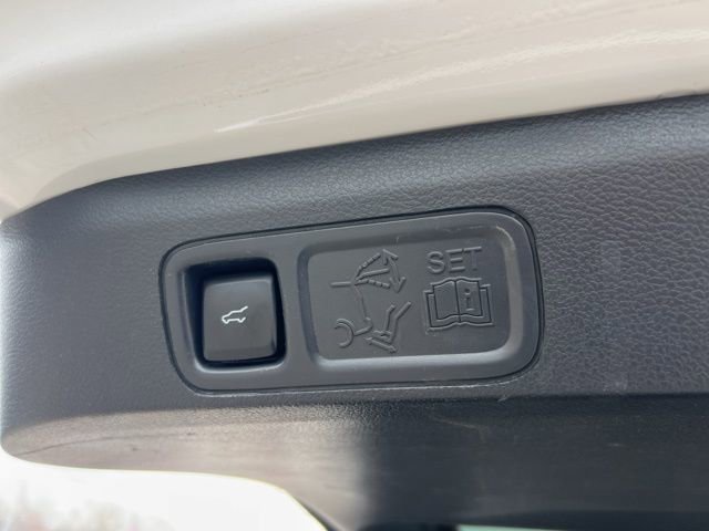 Certified 2023 Ford Expedition Max Limited image 28
